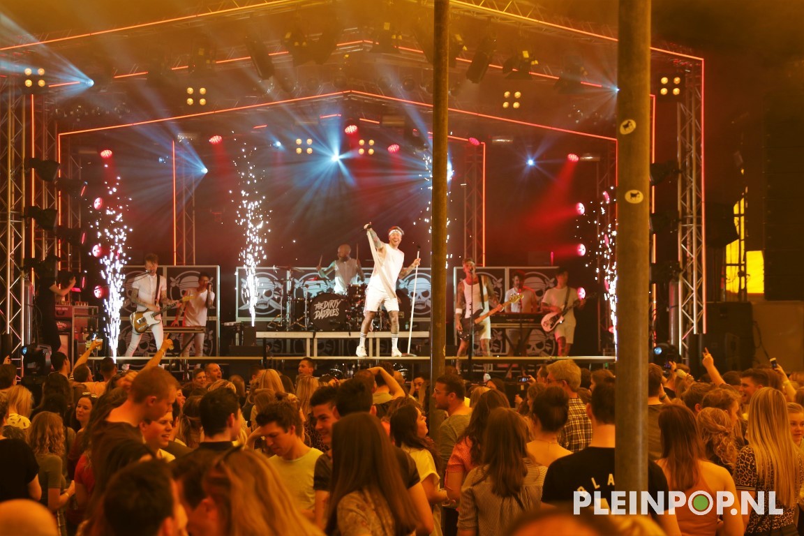 The Dirty Daddies (105)